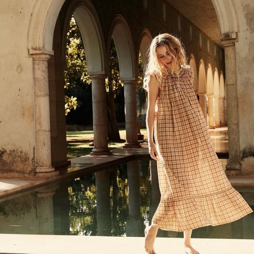 Dôen Austen Plaid Lodge dress. 🩷 - Picture 3 of 11